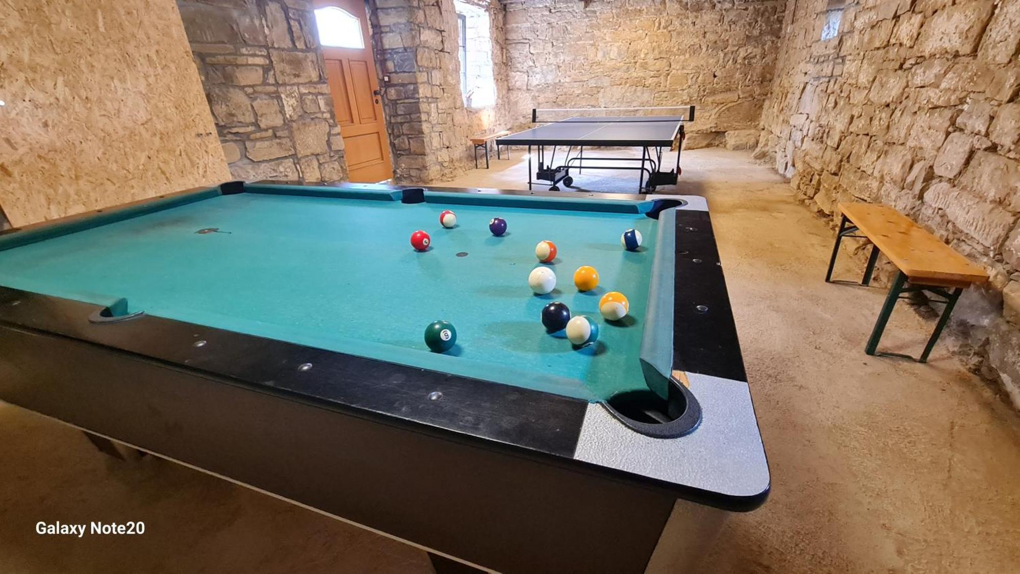 Hisa Kapis With Hot Tube Koper Exterior foto